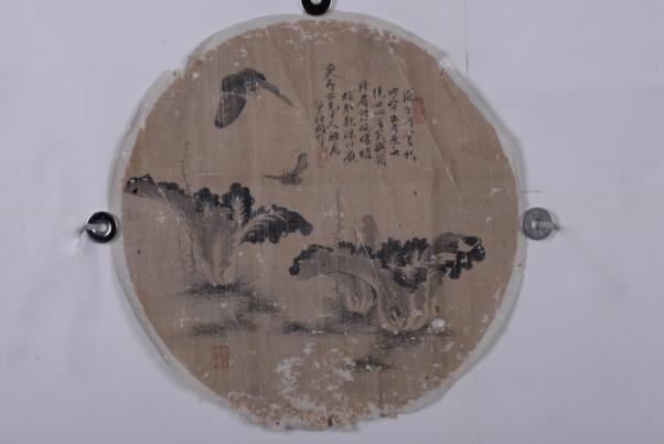 清曾梧岡設(shè)色蝶蔬絹本圓扇面
